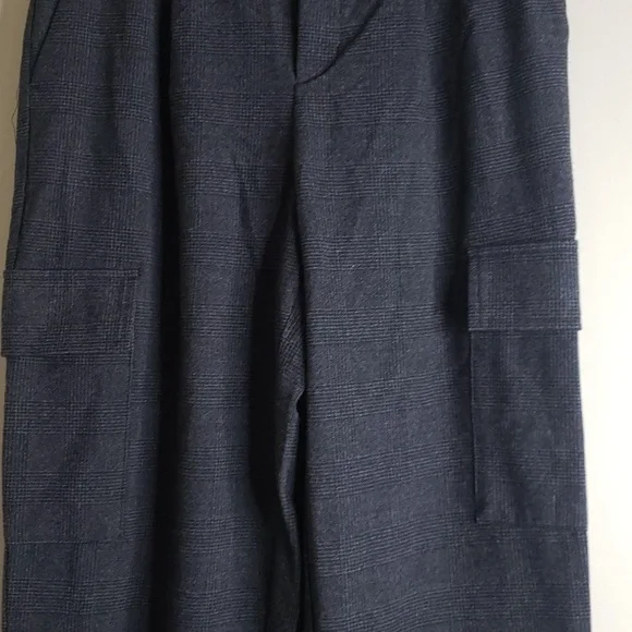 Women's High Rise Jogger Pants - A New Day Gray Plaid 2 - Picture 6 of 10